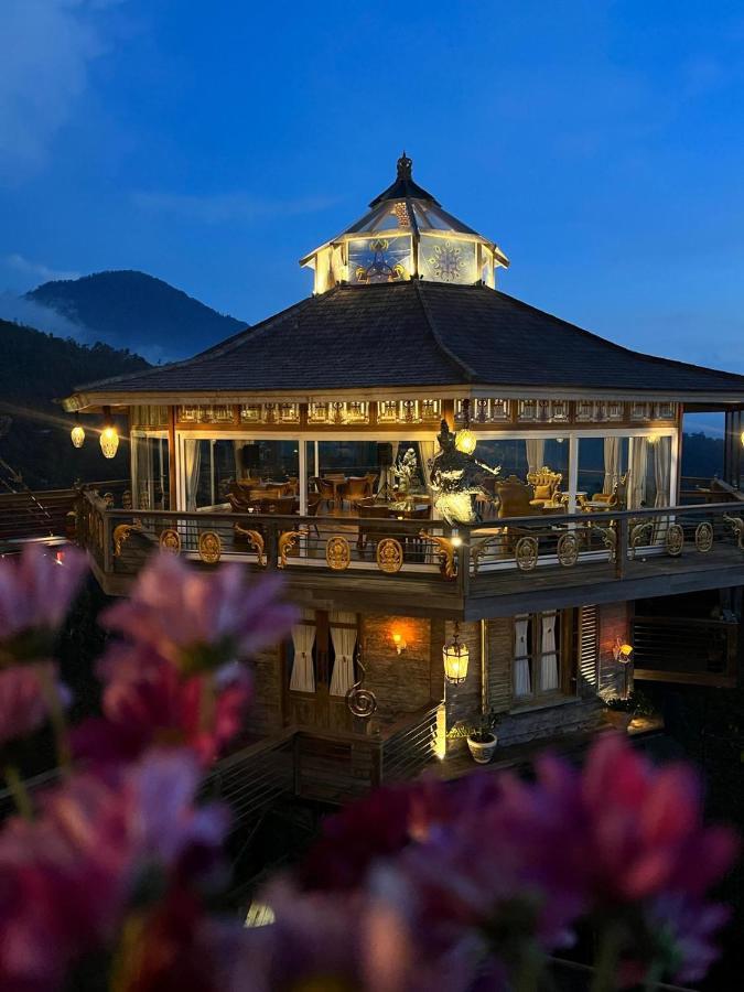 Heaven Luxury होटल 4*
