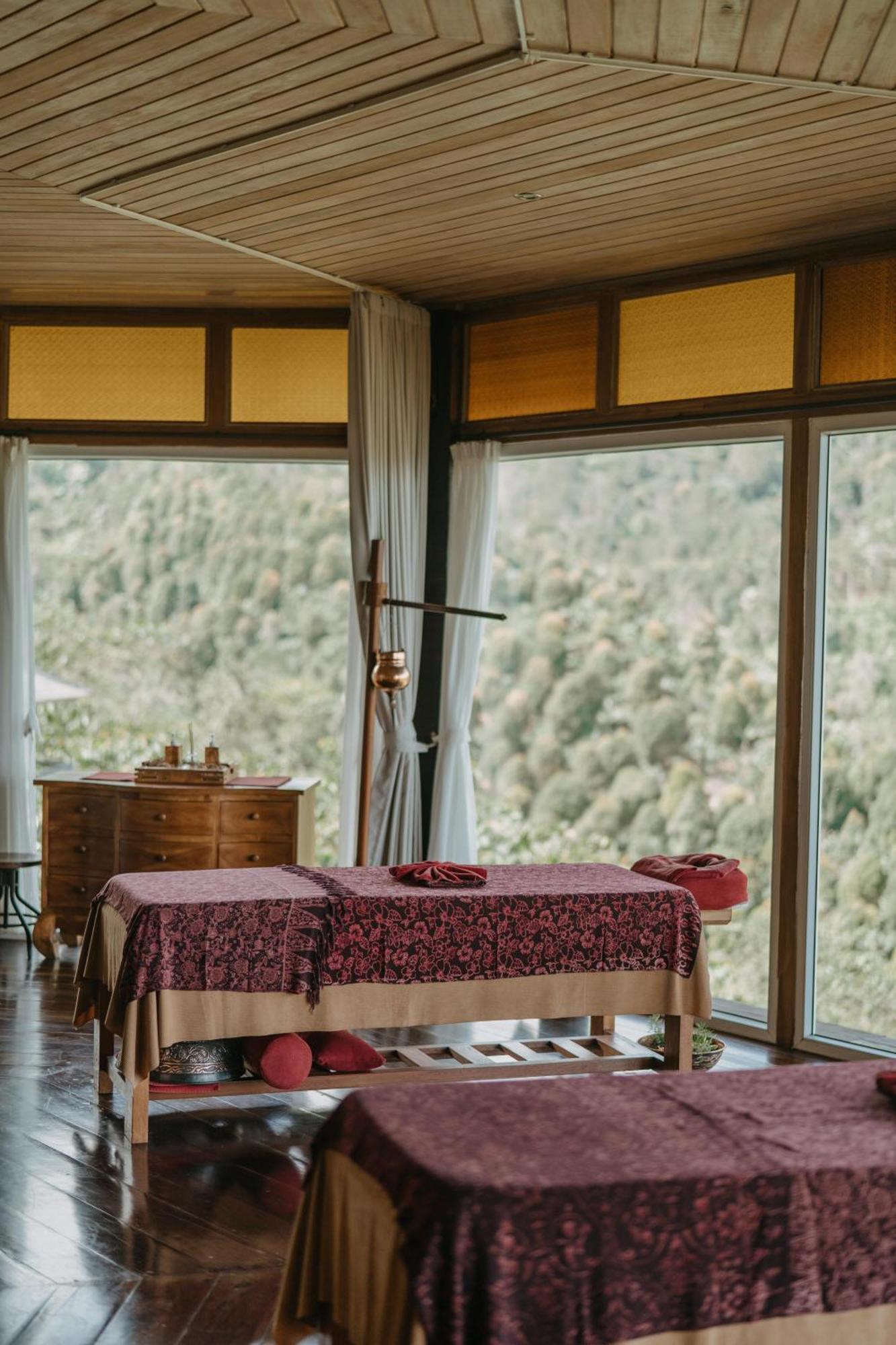 होटल Heaven Luxury Munduk (Bali)